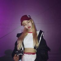 qq头像女生韩国时尚 时尚女生头像2017