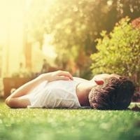 森系唯美男生头像 qq森系男生头像