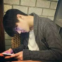 男生耍酷的个性头像_耍酷装牛逼