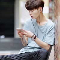 韩系阳光个性男生头像_特别有气质