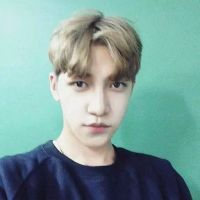 帅气个性的韩系男生_阳光型少年