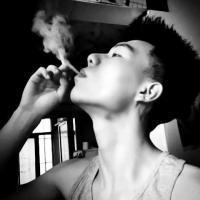 欧美帅哥个性头像_典型的欧美型男