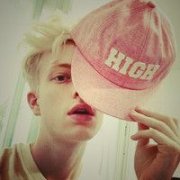 狂拽欧美范男生头像_不一样的Style