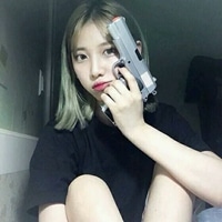 非主流姐妹头像一左一右两张