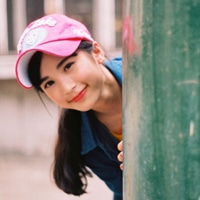 唯美清纯甜美女生头像_爱苹果的女孩