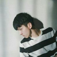 男生头像成熟稳重_成熟男生qq头像