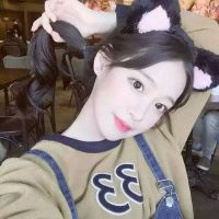 简单可爱的女生静态头像