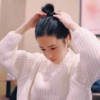 好看的霸气的女生头像
