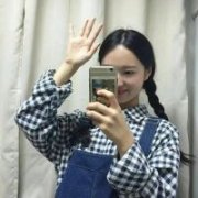 最新逗比女生头像_逗比女一个