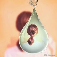 女生扣扣头像画中画
