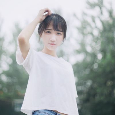 小清新阳光女生头像