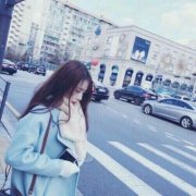 蓝色背景女生头像 蓝色衣服女生头像
