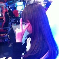 女生小清新长发头像