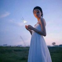 qq头像女生两张闺蜜配