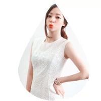 微笑女生头像_面带笑容生活