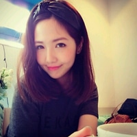 微笑女生头像_面带笑容生活