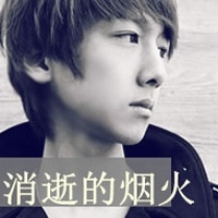 略带伤感气质的男生头像