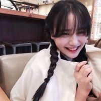 有意境的漂亮女生头像 漂亮女生微博头像