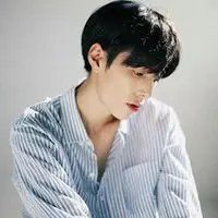 经典伤感男生qq头像