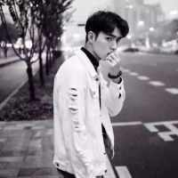 经典伤感男生qq头像