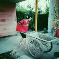 一左一右的甜蜜情侣头像