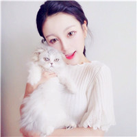 女生萌宠可爱头像