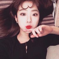 清新可爱的两闺蜜头像一人一张