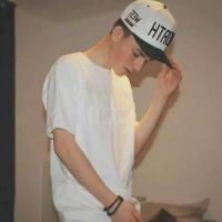 莫名伤感的欧美男生头像