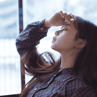 小清新唯美女生侧脸头像