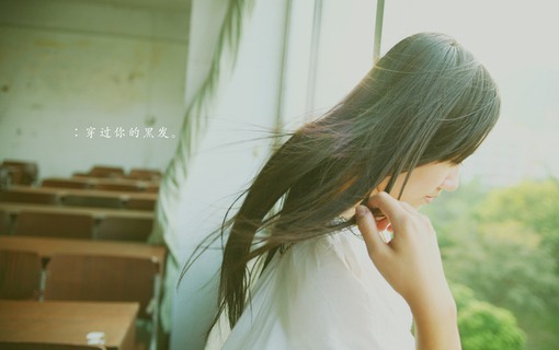 女生背影唯美图片