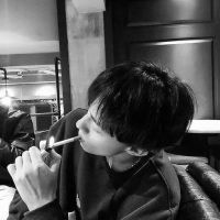 个性伤感的男生头像