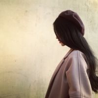 qq女生头像长发背影