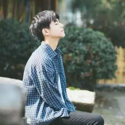 学院风格的男生qq头像