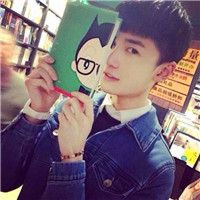 面带微笑的男生qq头像