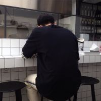 忧郁的男生背影头像