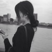 黑白头像侧脸女生