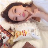 可爱女生微信头像剪刀手