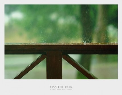 描写下雨的唯美句子