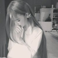 暗色系伤感女生头像