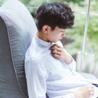白衣校草男生头像