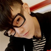 眼镜男生个性头像