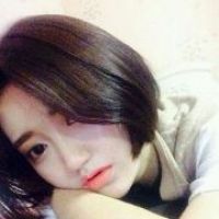 伤感女生灰色头像