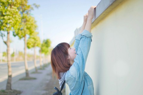 唯美清新淡雅的女生图片