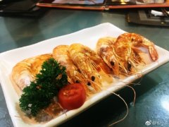 吃自助餐的搞笑说说带图片