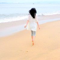 长腿唯美女生背影头像