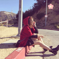长腿唯美女生背影头像