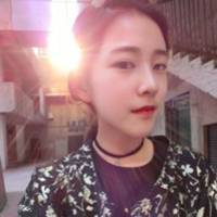 超短发冷艳的微信女生头像