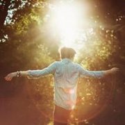 阳光男生帅气头像_魅力无限阳光男生