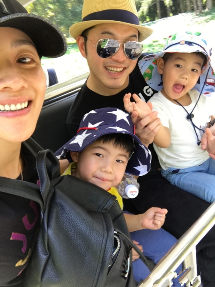 安吉小鱼儿高清图片