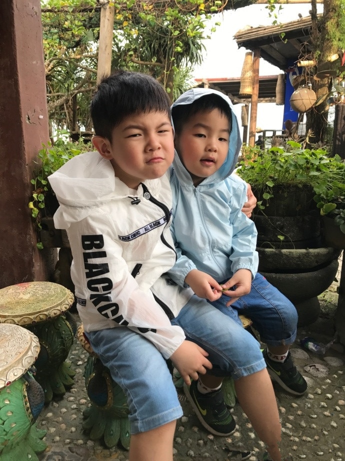 安吉小鱼儿高清图片